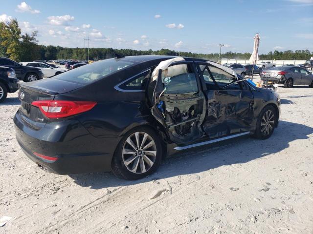 Photo 2 VIN: 5NPE34AF3GH311880 - HYUNDAI SONATA SPO 