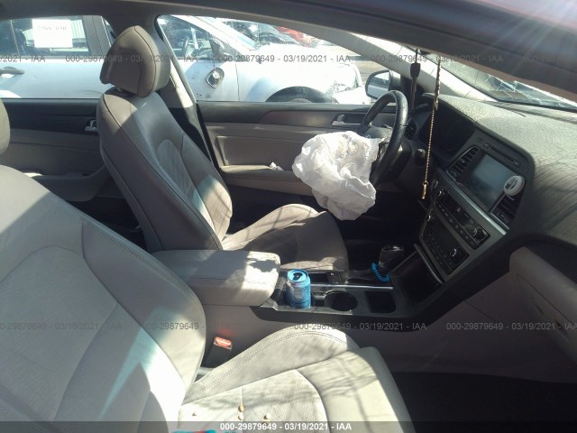 Photo 4 VIN: 5NPE34AF3GH331501 - HYUNDAI SONATA 