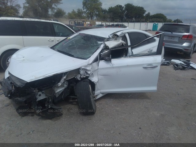 Photo 1 VIN: 5NPE34AF3GH390614 - HYUNDAI SONATA 