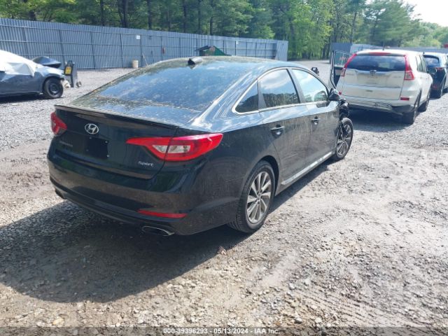 Photo 3 VIN: 5NPE34AF3HH453972 - HYUNDAI SONATA 