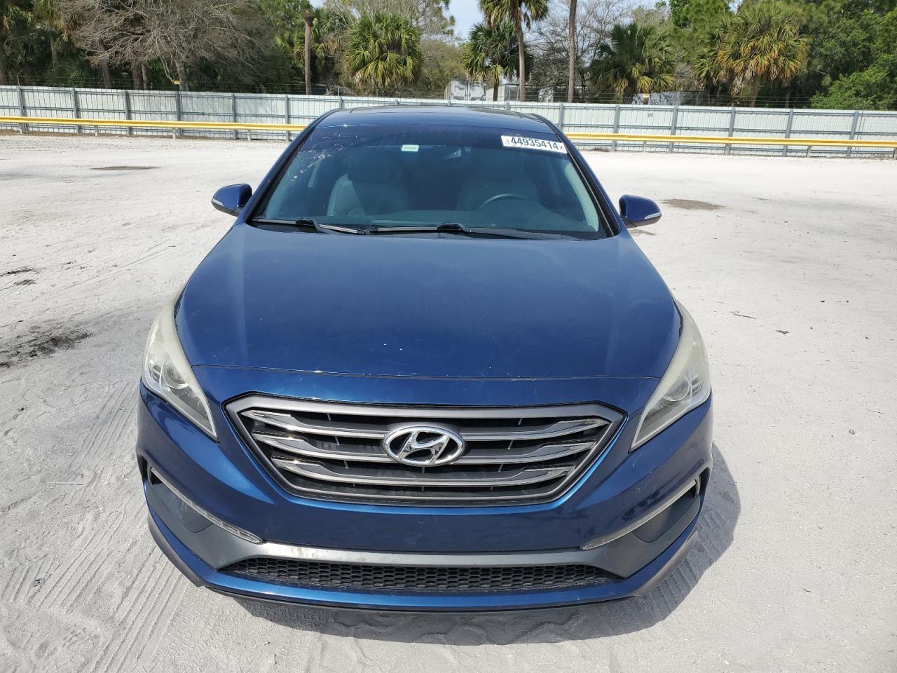 Photo 4 VIN: 5NPE34AF3HH466947 - HYUNDAI SONATA 