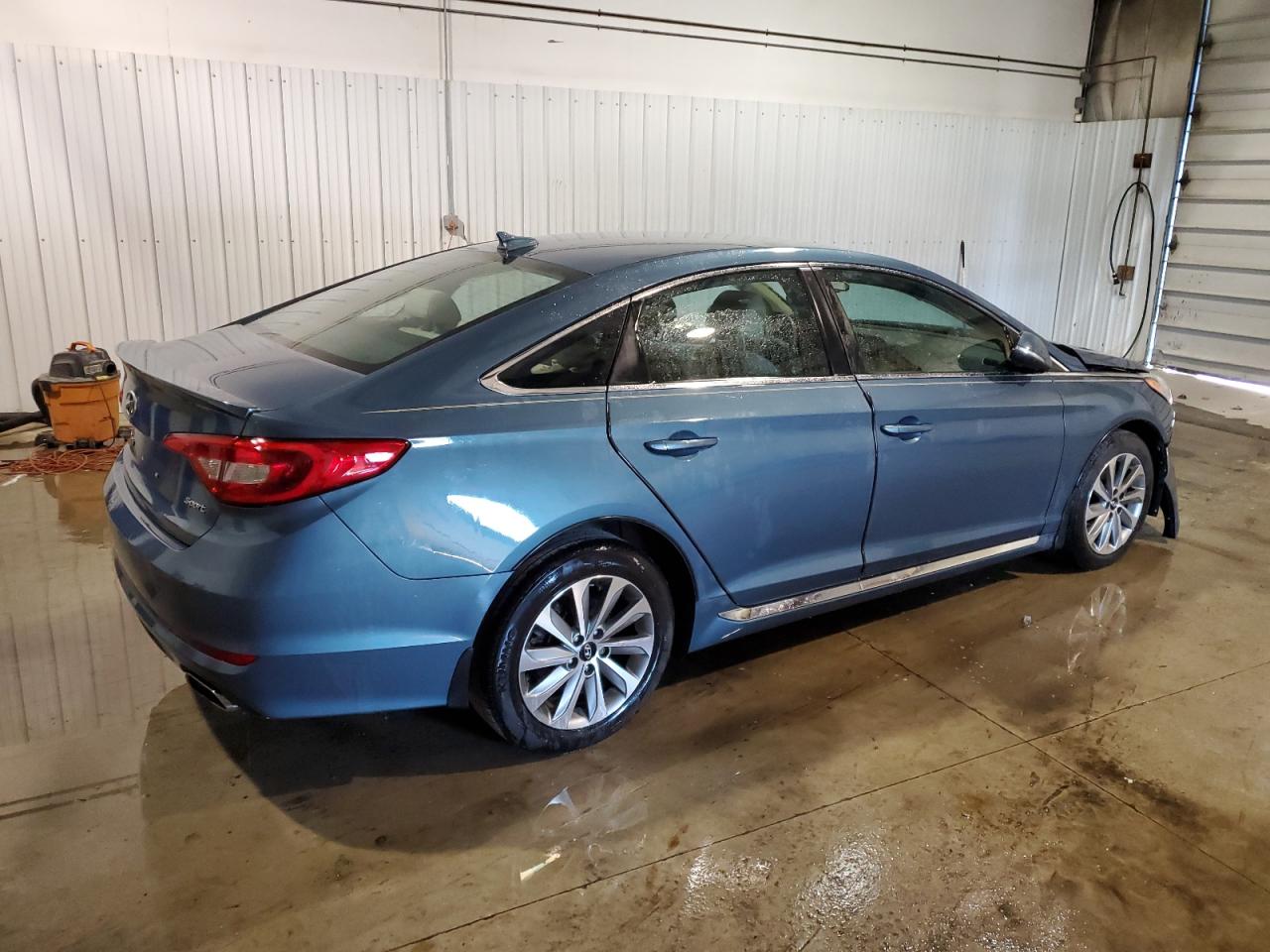 Photo 2 VIN: 5NPE34AF3HH508873 - HYUNDAI SONATA 