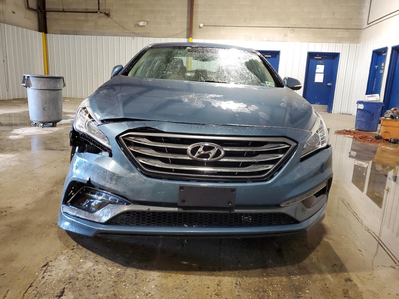 Photo 4 VIN: 5NPE34AF3HH508873 - HYUNDAI SONATA 