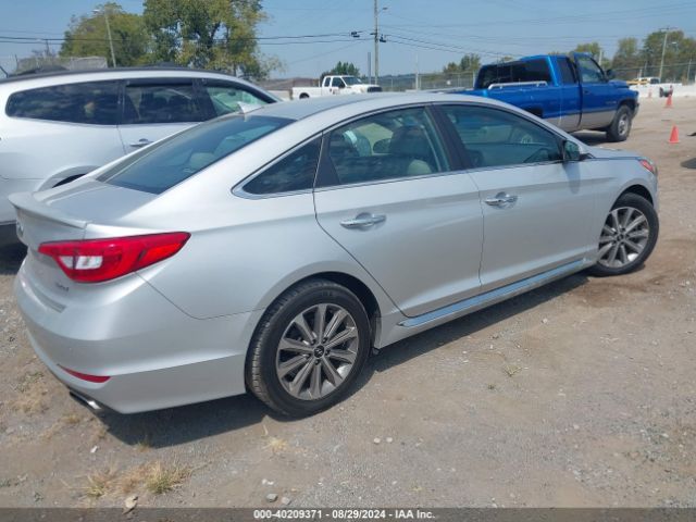 Photo 3 VIN: 5NPE34AF3HH539878 - HYUNDAI SONATA 