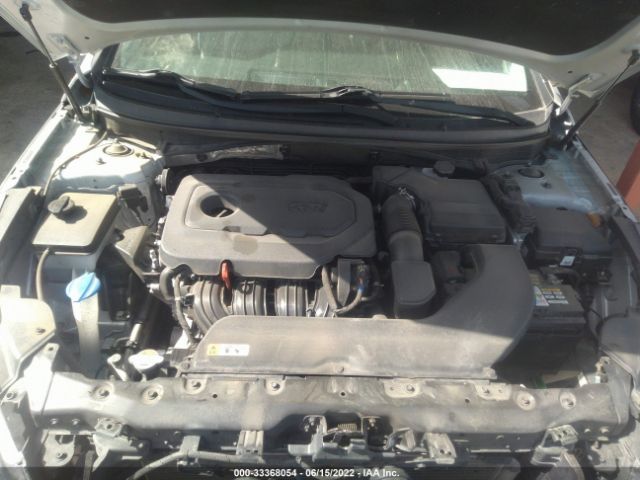 Photo 9 VIN: 5NPE34AF3HH579894 - HYUNDAI SONATA 