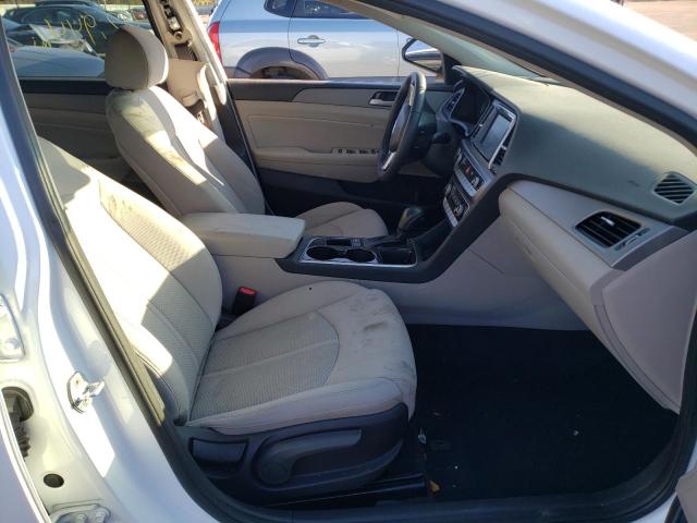 Photo 4 VIN: 5NPE34AF3JH611832 - HYUNDAI SONATA 