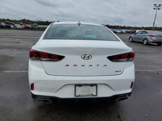 Photo 5 VIN: 5NPE34AF3JH630882 - HYUNDAI SONATA SPO 