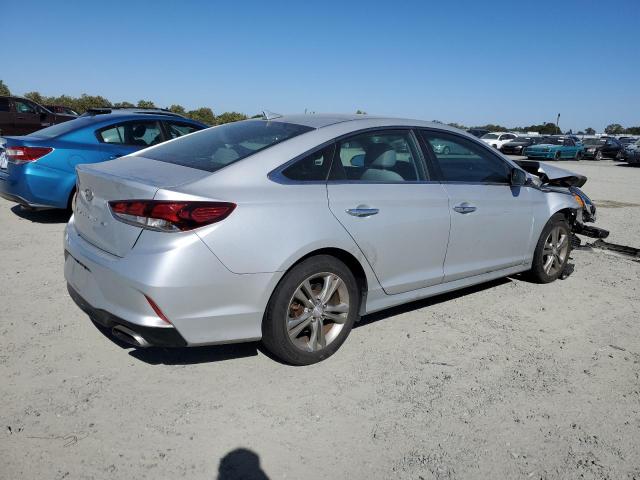 Photo 2 VIN: 5NPE34AF3JH638657 - HYUNDAI SONATA SPO 