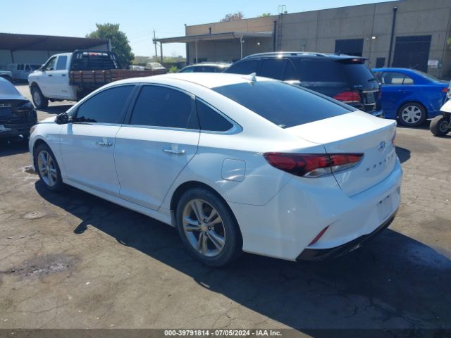 Photo 2 VIN: 5NPE34AF3JH649366 - HYUNDAI SONATA 