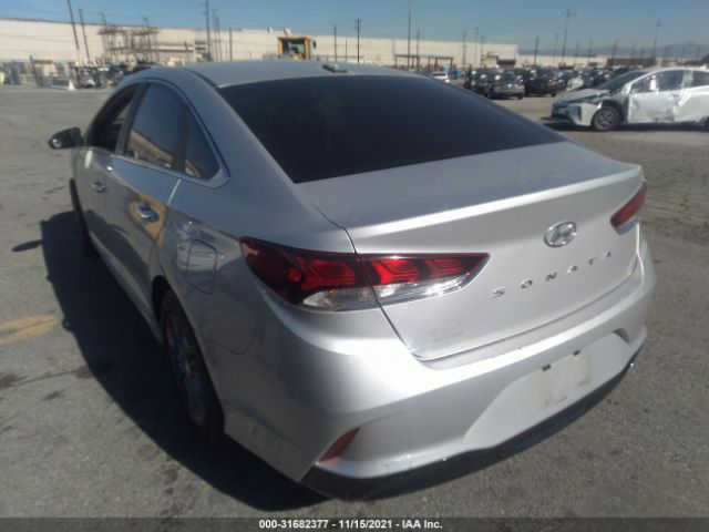 Photo 2 VIN: 5NPE34AF3JH651831 - HYUNDAI SONATA 