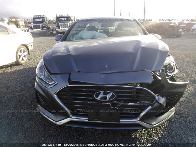 Photo 5 VIN: 5NPE34AF3JH652770 - HYUNDAI SONATA 