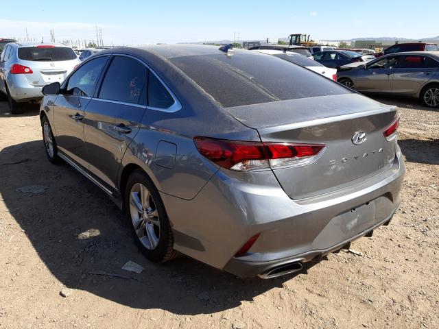 Photo 2 VIN: 5NPE34AF3JH668483 - HYUNDAI SONATA SPO 