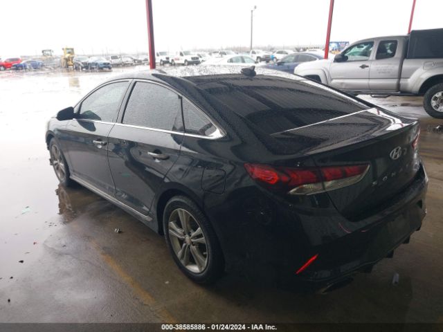 Photo 2 VIN: 5NPE34AF3JH672050 - HYUNDAI SONATA 