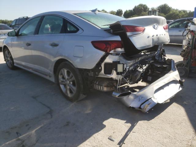 Photo 2 VIN: 5NPE34AF3JH683789 - HYUNDAI SONATA SPO 