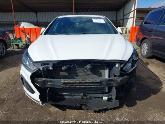 Photo 5 VIN: 5NPE34AF3JH686577 - HYUNDAI SONATA 