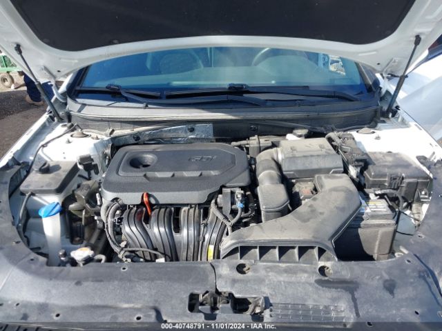 Photo 9 VIN: 5NPE34AF3JH686577 - HYUNDAI SONATA 