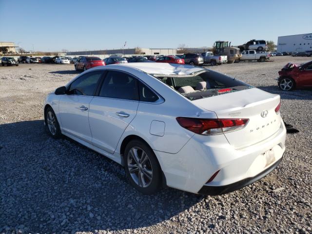 Photo 2 VIN: 5NPE34AF3JH688247 - HYUNDAI SONATA SPO 