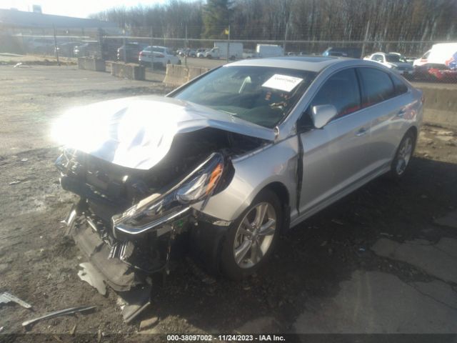 Photo 1 VIN: 5NPE34AF3JH690418 - HYUNDAI SONATA 