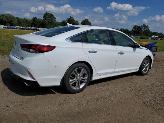 Photo 2 VIN: 5NPE34AF3JH723367 - HYUNDAI SONATA SPO 