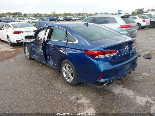 Photo 2 VIN: 5NPE34AF3KH744320 - HYUNDAI SONATA 