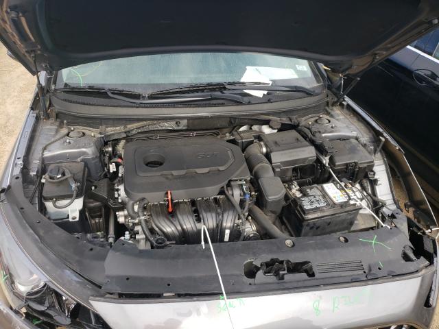 Photo 6 VIN: 5NPE34AF3KH752398 - HYUNDAI SONATA LIM 