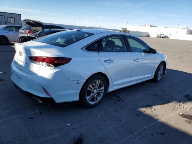 Photo 2 VIN: 5NPE34AF3KH759609 - HYUNDAI SONATA LIM 