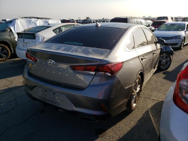 Photo 3 VIN: 5NPE34AF3KH768889 - HYUNDAI SONATA LIM 