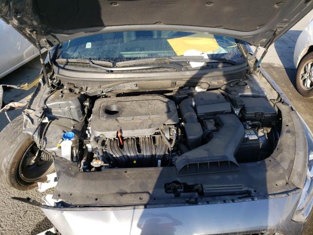 Photo 6 VIN: 5NPE34AF3KH768889 - HYUNDAI SONATA LIM 