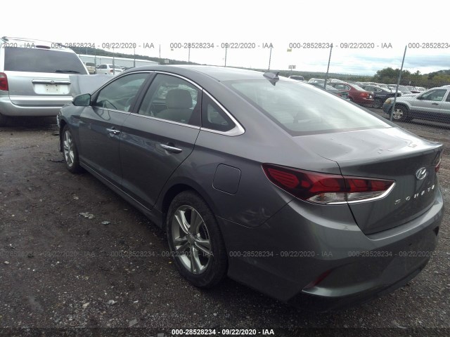 Photo 2 VIN: 5NPE34AF3KH786695 - HYUNDAI SONATA 