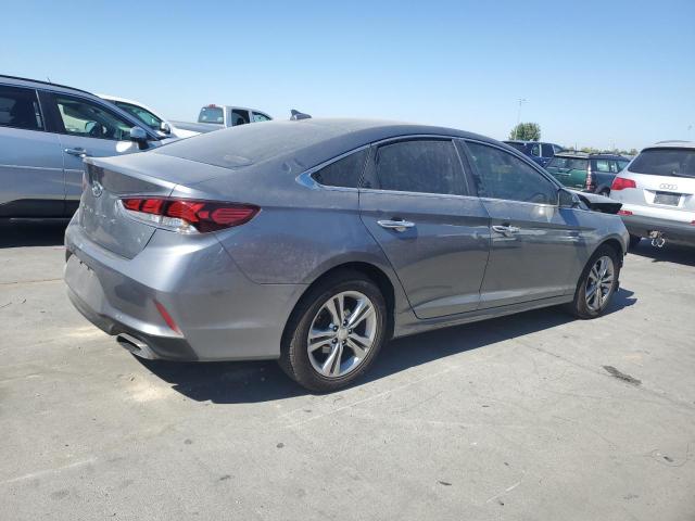 Photo 2 VIN: 5NPE34AF3KH793257 - HYUNDAI SONATA LIM 