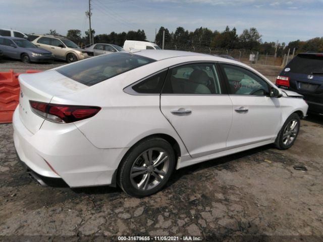 Photo 3 VIN: 5NPE34AF3KH804628 - HYUNDAI SONATA 