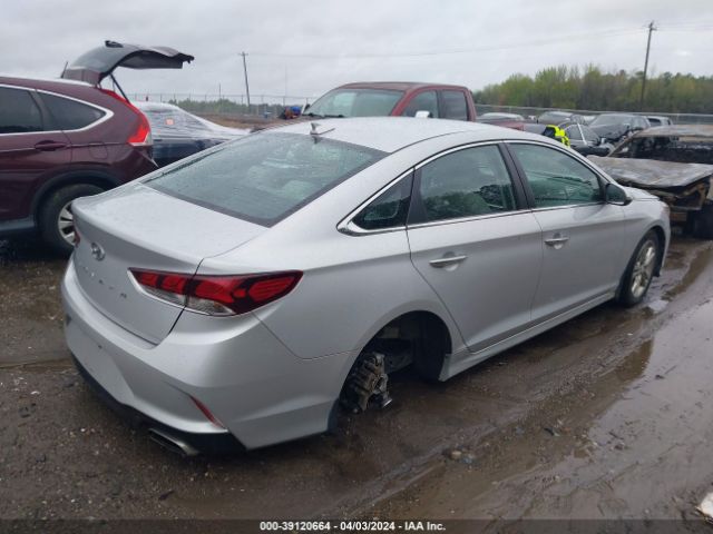 Photo 3 VIN: 5NPE34AF3KH805407 - HYUNDAI SONATA 