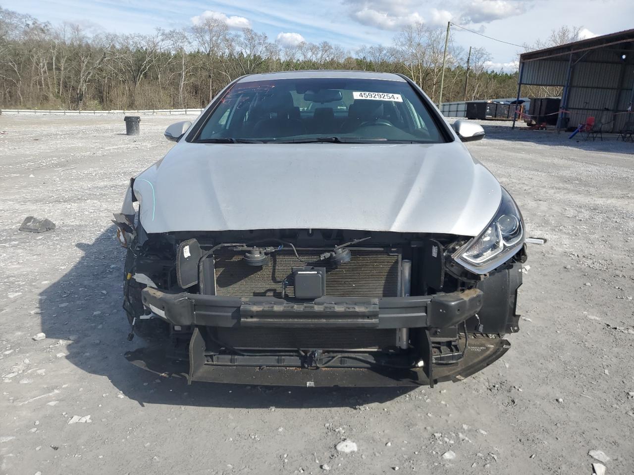 Photo 4 VIN: 5NPE34AF3KH821011 - HYUNDAI SONATA 