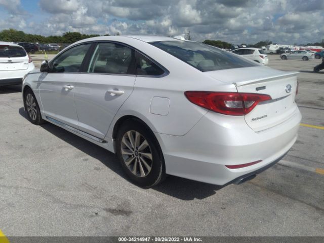 Photo 2 VIN: 5NPE34AF4FH041251 - HYUNDAI SONATA 