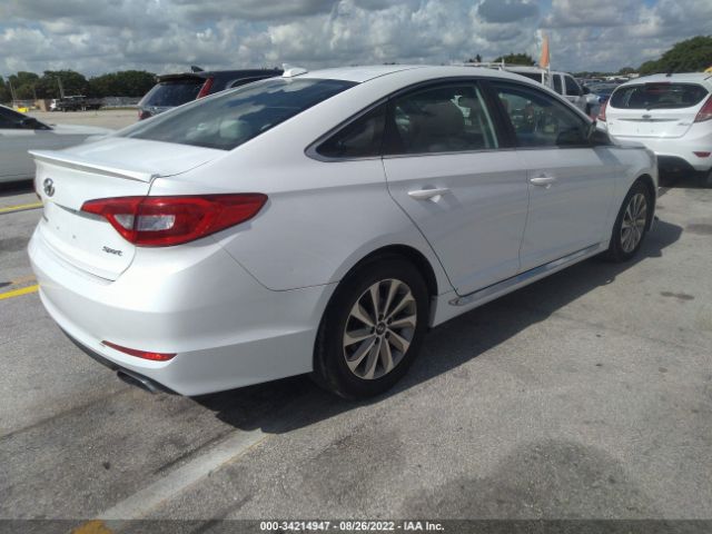 Photo 3 VIN: 5NPE34AF4FH041251 - HYUNDAI SONATA 