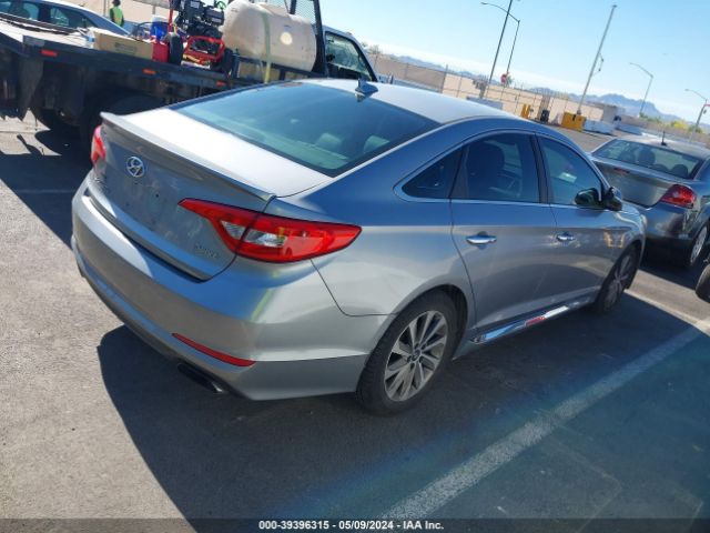 Photo 3 VIN: 5NPE34AF4FH042674 - HYUNDAI SONATA 