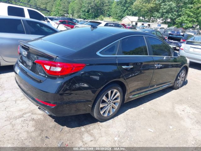 Photo 3 VIN: 5NPE34AF4FH071172 - HYUNDAI SONATA 