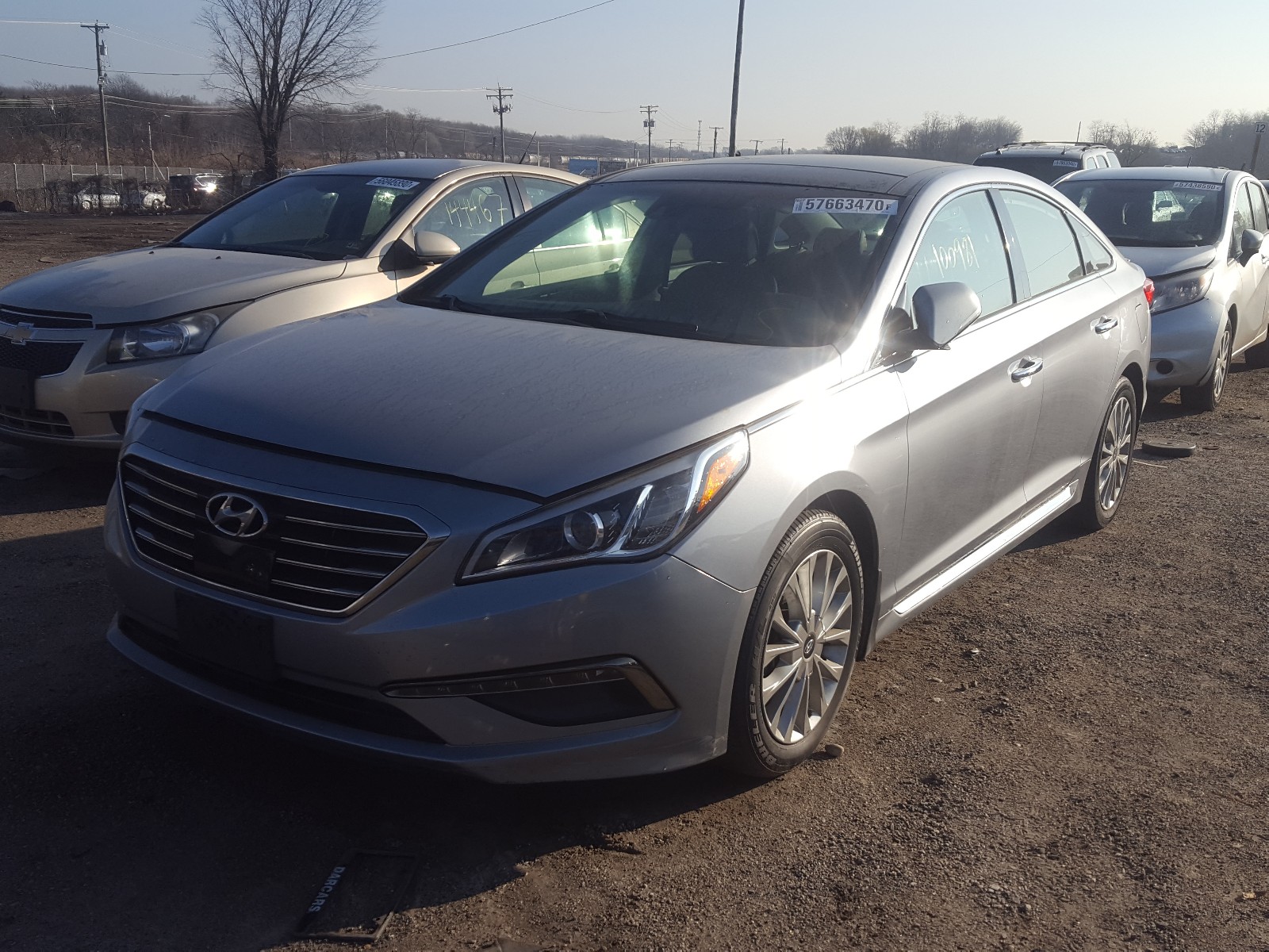 Photo 1 VIN: 5NPE34AF4FH130690 - HYUNDAI SONATA SPO 