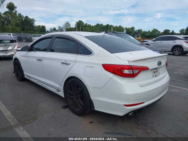 Photo 2 VIN: 5NPE34AF4FH133346 - HYUNDAI SONATA 