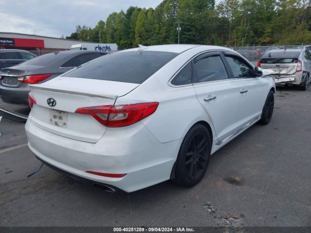 Photo 3 VIN: 5NPE34AF4FH133346 - HYUNDAI SONATA 