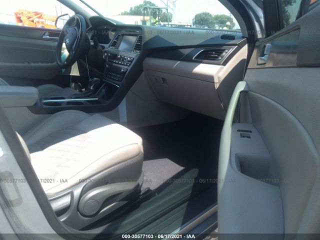 Photo 4 VIN: 5NPE34AF4FH138062 - HYUNDAI SONATA 