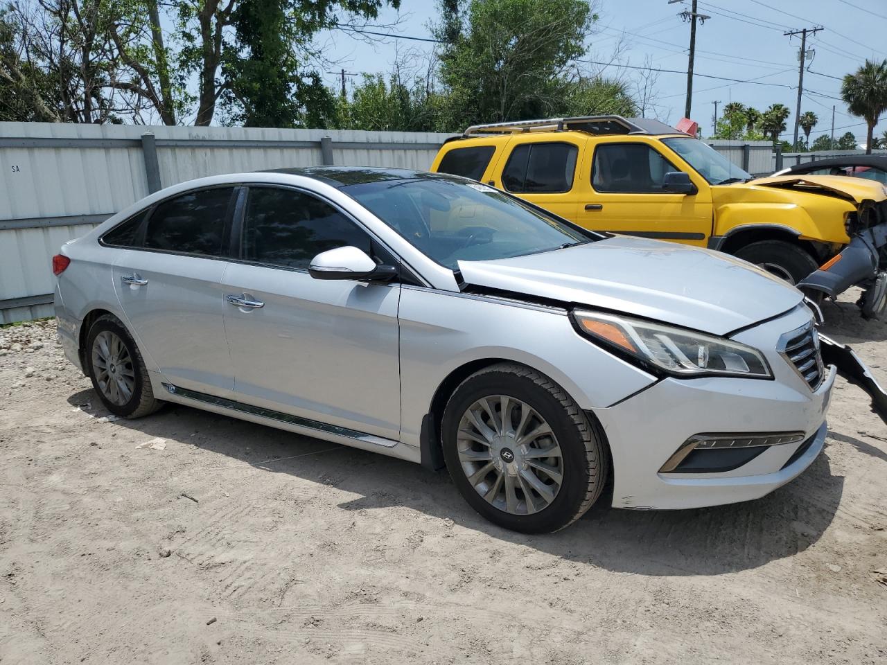 Photo 3 VIN: 5NPE34AF4FH155329 - HYUNDAI SONATA 