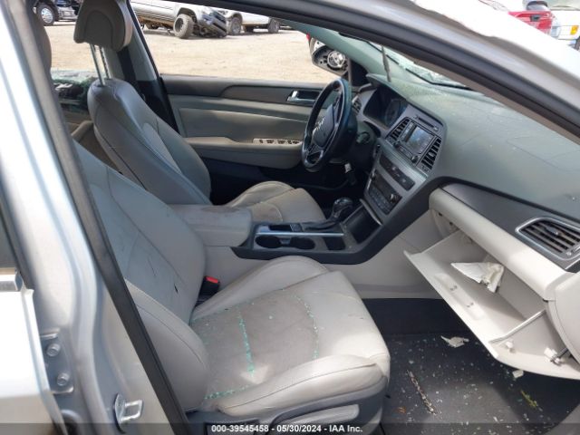 Photo 4 VIN: 5NPE34AF4FH228215 - HYUNDAI SONATA 