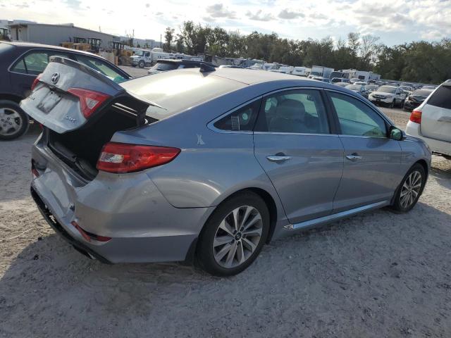 Photo 2 VIN: 5NPE34AF4GH270899 - HYUNDAI SONATA SPO 