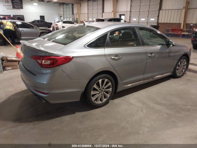 Photo 3 VIN: 5NPE34AF4GH300886 - HYUNDAI SONATA 