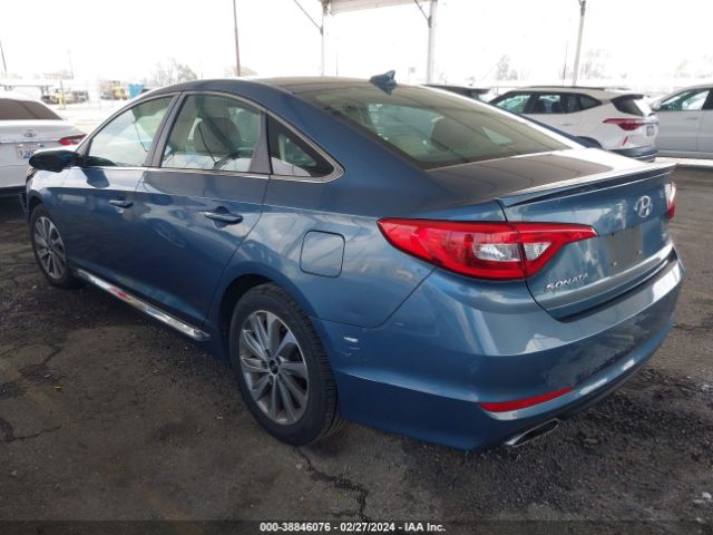 Photo 2 VIN: 5NPE34AF4GH317252 - HYUNDAI SONATA 