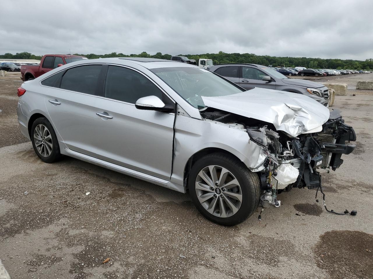 Photo 3 VIN: 5NPE34AF4GH340935 - HYUNDAI SONATA 