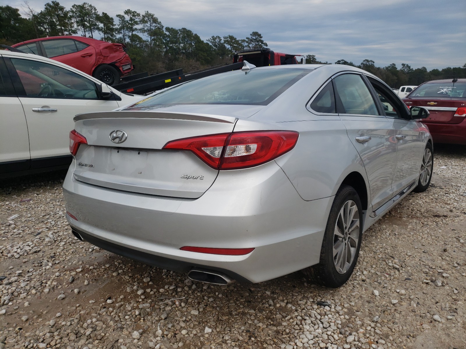 Photo 3 VIN: 5NPE34AF4GH414340 - HYUNDAI SONATA SPO 