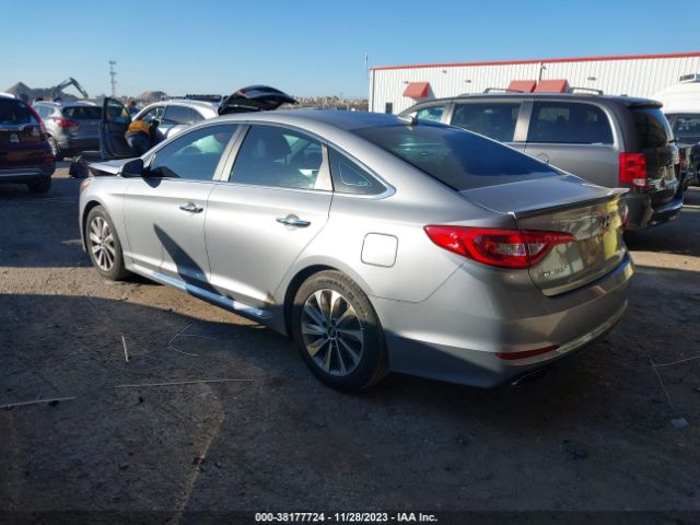 Photo 2 VIN: 5NPE34AF4GH433535 - HYUNDAI SONATA 