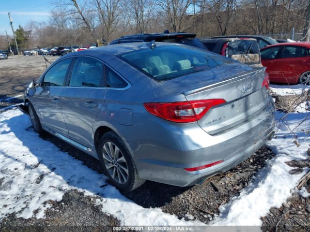 Photo 2 VIN: 5NPE34AF4GH435804 - HYUNDAI SONATA 